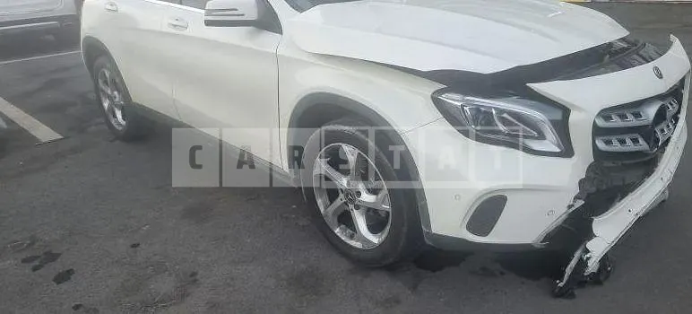 Photo 2 of 34: 2017 Mercedes-Benz GLA 220 — Korean insurance auction