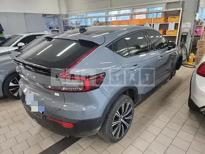 Photo 1 of 20: 2022 Volvo C40 Recharge Twin — Korean insurance auction