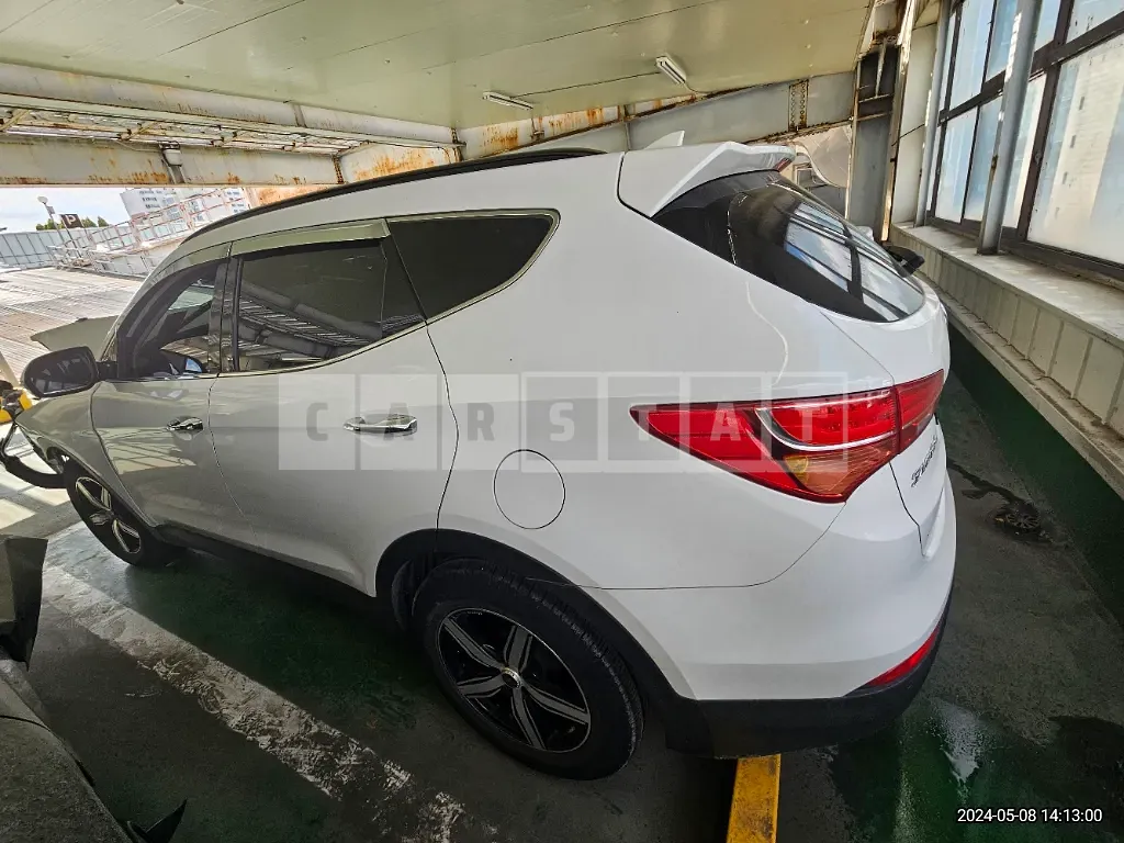 Photo 2 of 19: 2015 Hyundai Santa Fe — Korean insurance auction