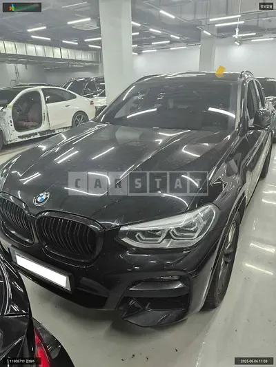 Photo 1 of 9: 2020 BMW X4 xDrive20d M Sport, VIN WBAVJ9102L9D24010 — Korean insurance auction