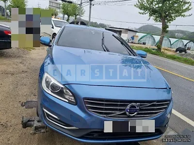 Photo 1 of 11: 2016 Volvo S60D3, VIN YV1FS79B0G2405834 — Korean insurance auction
