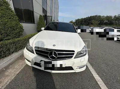Photo 1 of 13: 2014 Mercedes-Benz C200 Cgi — Korean insurance auction