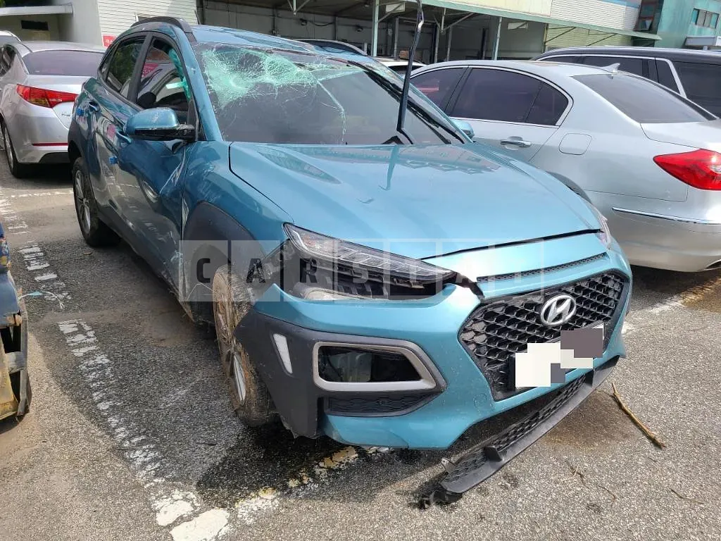Photo 2 of 9: 2017 Hyundai Kona 1.6, VIN KMHK4815GJU022031 — Korean insurance auction