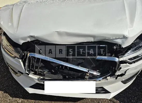 Photo 2 of 25: 2019 Volvo XC60 D5 AWD — Korean insurance auction