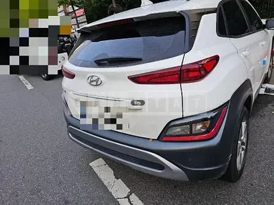 Photo 1 of 42: 2021 Hyundai Kona Gasoline, VIN KMHK381BENU863446 — Korean insurance auction