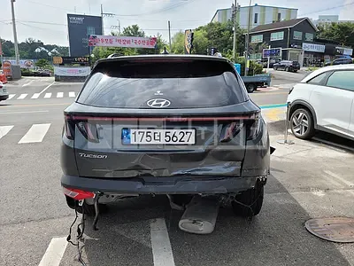 Photo 1 of 9: 2023 Hyundai Tucson, VIN KMHJE811BPU079499 — Korean insurance auction