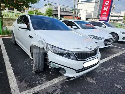 Photo 1 of 18: 2015 Kia K5, VIN KNAGM419BFA562583 — Korean insurance auction