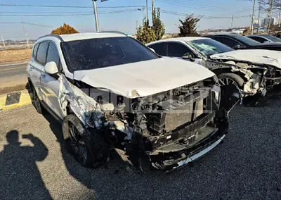 Photo 1 of 34: 2019 Hyundai Santa Fe — Korean insurance auction