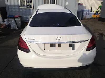 Photo 1 of 27: 2019 Mercedes-Benz C 200, VIN WDDWF8AB3KR521211 — Korean insurance auction