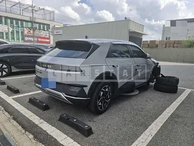 Photo 1 of 14: 2022 Hyundai IONIQ 5 — Korean insurance auction