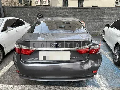 Photo 1 of 19: 2015 Lexus ES300h — Korean insurance auction
