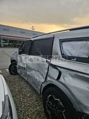 Photo 2 of 16: 2025 Kia Carnival, VIN KNANC81BBSS549461 — Korean insurance auction