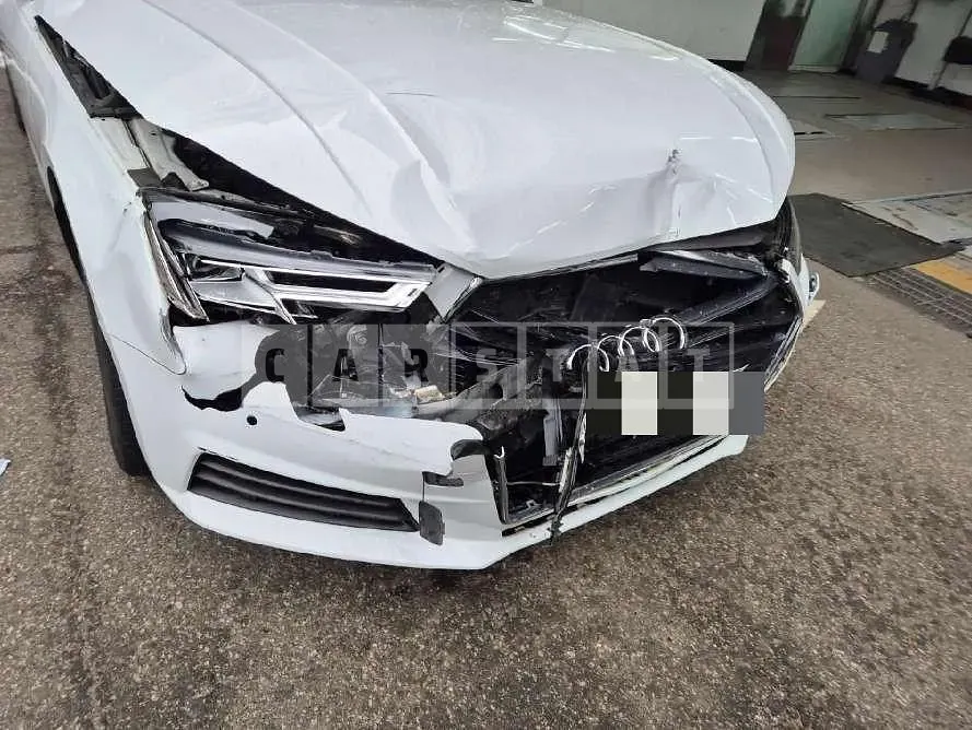 Photo 2 of 16: 2018 Audi A4 35 TDI quattro — Korean insurance auction