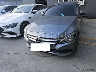 Photo 1 of 28: 2017 Mercedes-Benz C 200d, VIN WDDWF3HB9HR232299 — Korean insurance auction