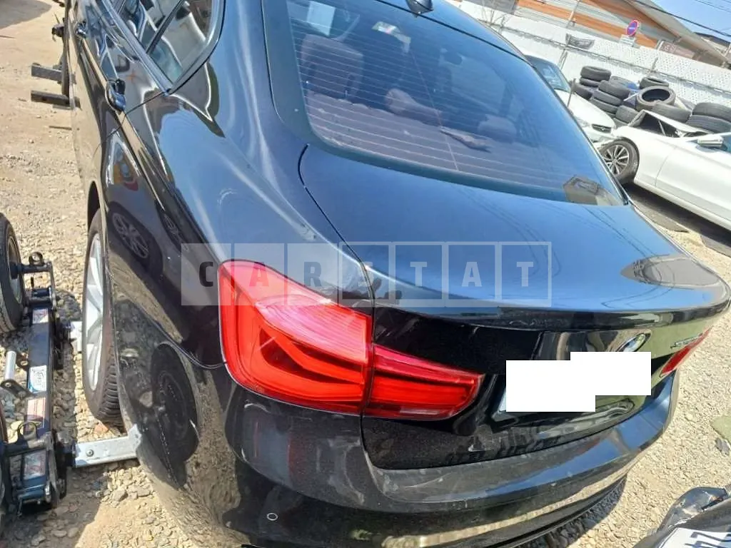 Photo 2 of 15: 2016 BMW 320d — Korean insurance auction
