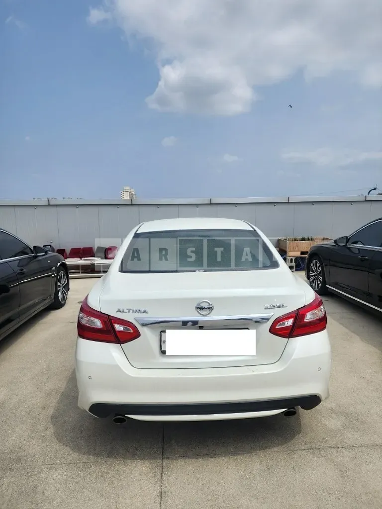 Photo 2 of 50: 2017 Nissan Altima 2.5, VIN 1N4AL3AP1HC103565 — Korean insurance auction