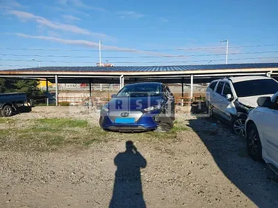Photo 1 of 19: 2019 Hyundai IONIQ Electric, VIN KMHC851JFLU062681 — Korean insurance auction