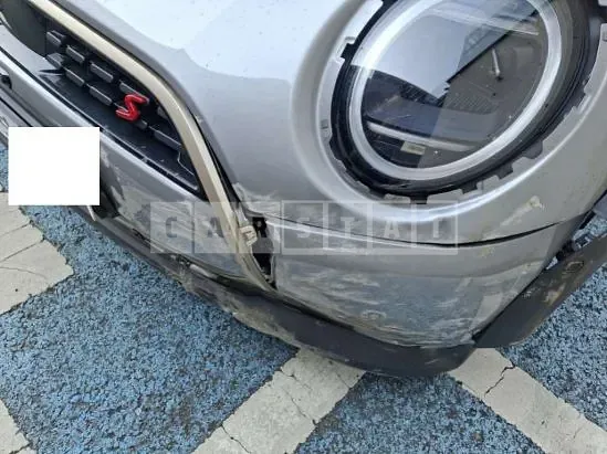 Photo 2 of 50: 2025 MINI Cooper S Five-Door — Korean insurance auction