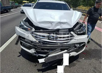 Photo 1 of 6: 2018 Hyundai Santa Fe — Korean insurance auction