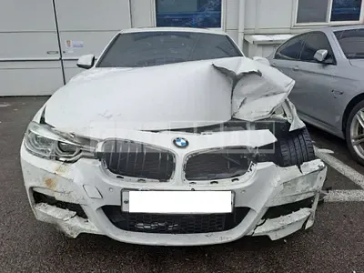 Photo 1 of 10: 2016 BMW 320d, VIN WBA8C5100GK641571 — Korean insurance auction