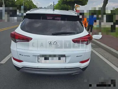 Photo 1 of 11: 2017 Hyundai Tucson TL — Korean insurance auction