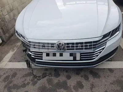 Photo 1 of 10: 2018 Volkswagen Atheon 2.0 TDI — Korean insurance auction