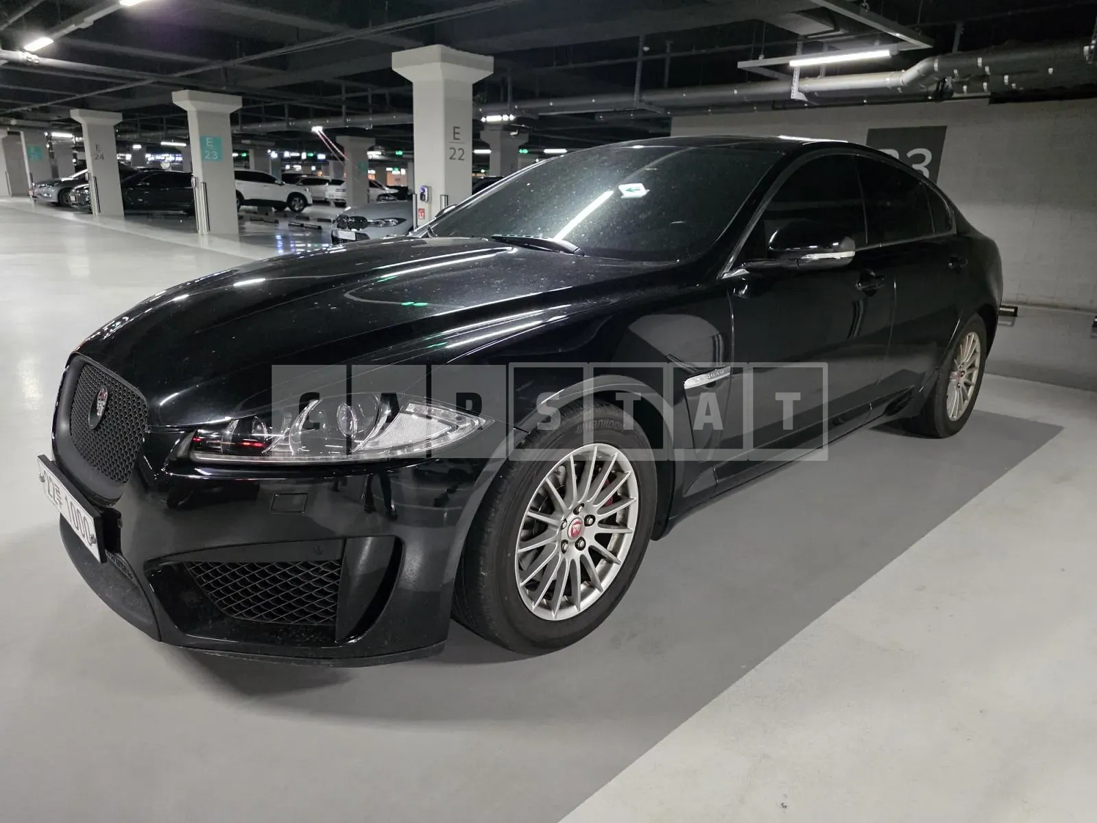 Photo 2 of 10: 2015 Jaguar XF 2.0 Gtdi, VIN SAJAA05S7FPU56090 — Korean insurance auction