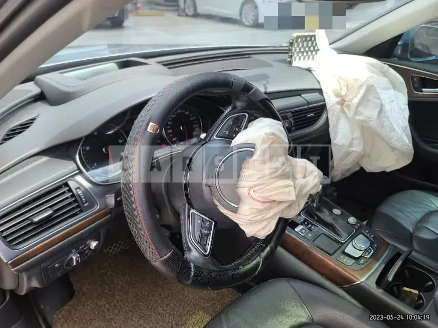 Photo 2 of 22: 2015 Audi A6 35 TDI, VIN WAUZZZ4G0FN033792 — Korean insurance auction