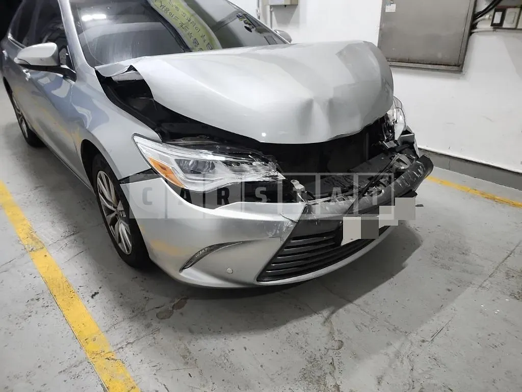 Photo 2 of 16: 2017 Toyota Camry, VIN 4T1BF1FK7HU780987 — Korean insurance auction