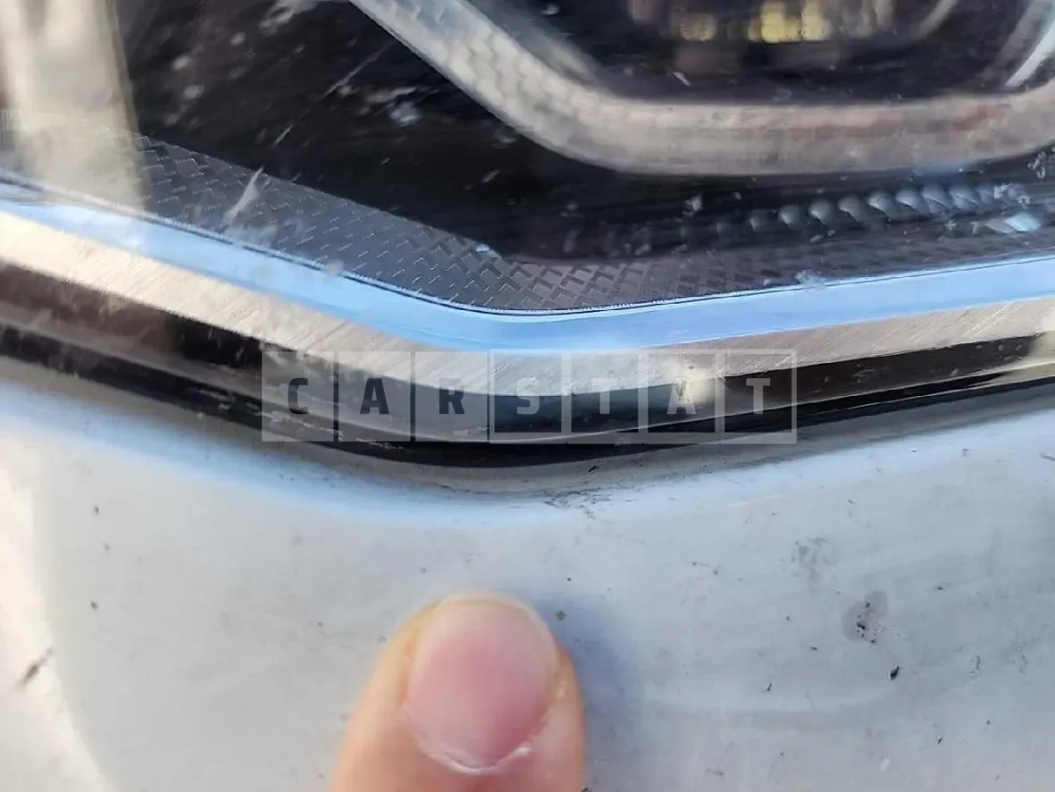 Photo 3 of 3: 2018 BMW (parts) 520d Headlamp — Korean insurance auction