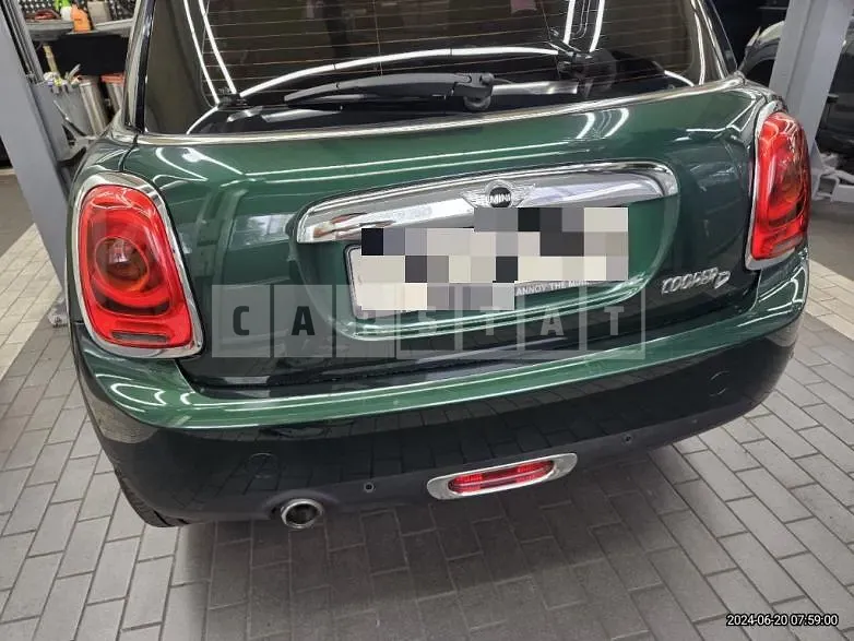Photo 2 of 30: 2016 MINI Cooper D — Korean insurance auction