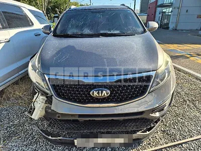 Photo 1 of 8: 2015 Kia Sportage R — Korean insurance auction