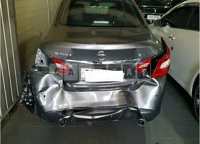 Photo 1 of 17: 2017 Nissan Altima 2.5 — Korean insurance auction