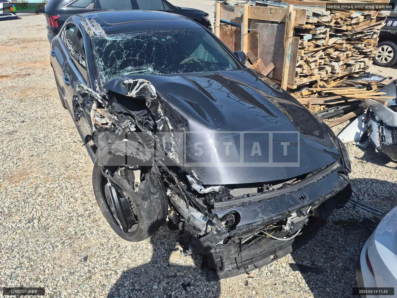 Photo 2 of 24: 2023 Mercedes-Benz CLS300d, VIN W1K2J1KB6PA113052 — Korean insurance auction