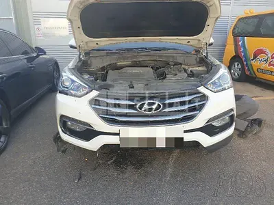 Photo 1 of 12: 2016 Hyundai Santa Fe DM 2.0, VIN KMHSW81UBHU712031 — Korean insurance auction