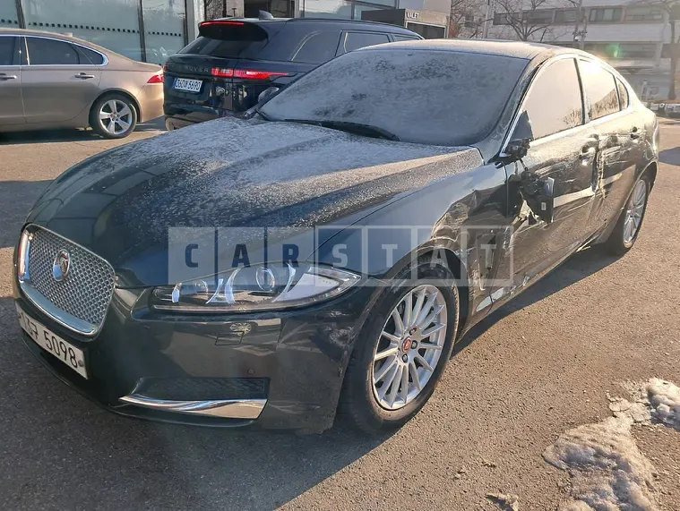 Photo 2 of 34: 2015 Jaguar XF 2.2d — Korean insurance auction