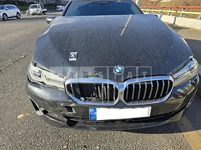 2023 BMW 520i