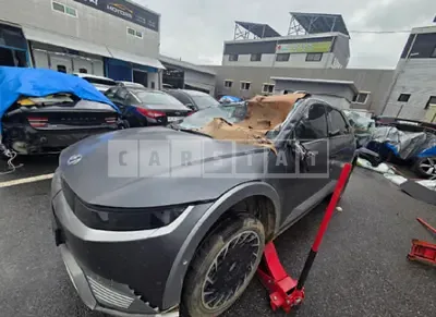 Photo 1 of 50: 2022 Hyundai IONIQ 5 — Korean insurance auction