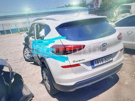 Photo 2 of 8: 2020 Hyundai Tucson — Korean insurance auction