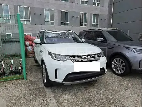 Photo 2 of 35: 2018 Land Rover Discovery TD6 — Korean insurance auction