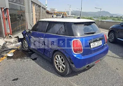Photo 1 of 7: 2019 MINI Cooper, VIN WMWXP5107K2H92502 — Korean insurance auction