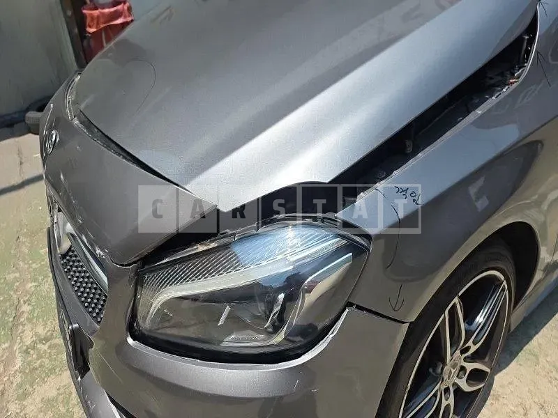 Photo 2 of 97: 2017 Mercedes-Benz A200 — Korean insurance auction