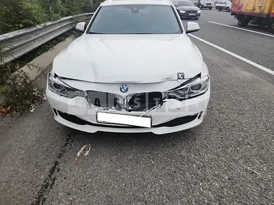 Photo 1 of 14: 2015 BMW 320d Ed, VIN WBA3E1105FF948044 — Korean insurance auction