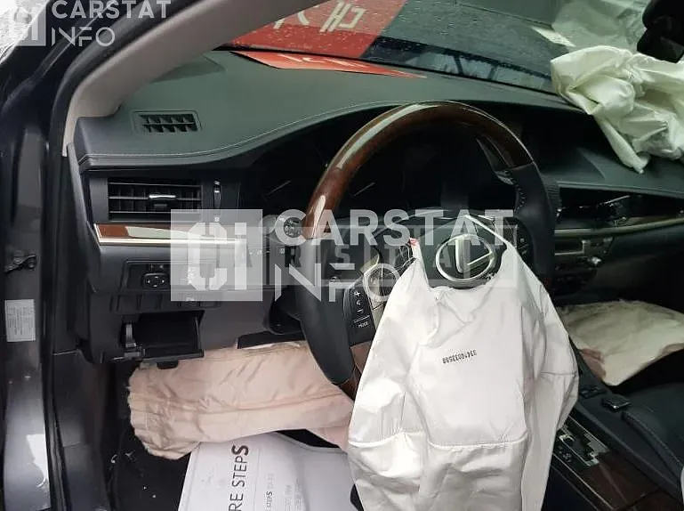 Photo 2 of 26: 2014 Lexus ES300h — Korean insurance auction