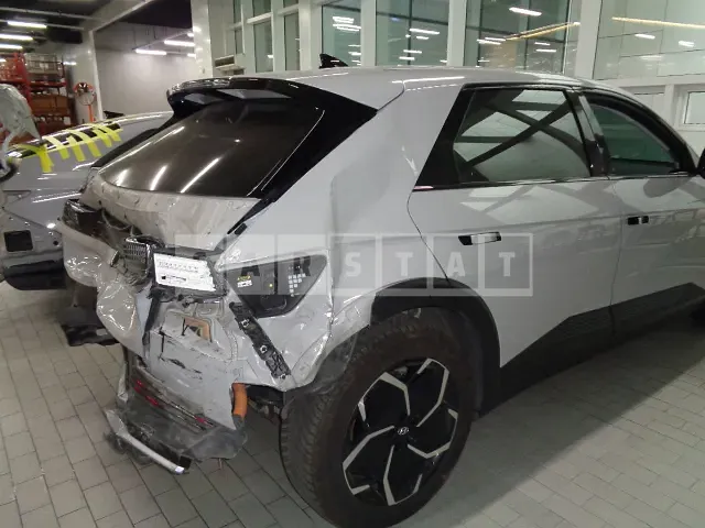 Photo 2 of 7: 2021 Hyundai IONIQ 5 Electric Car — Korean insurance auction