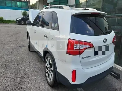 Photo 1 of 12: 2014 Kia Sorento R 2.0 — Korean insurance auction