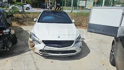 Photo 1 of 6: 2017 Mercedes-Benz CLA250 4Matic — Korean insurance auction