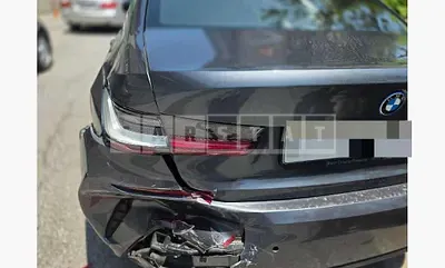 Photo 1 of 17: 2022 BMW 320e — Korean insurance auction