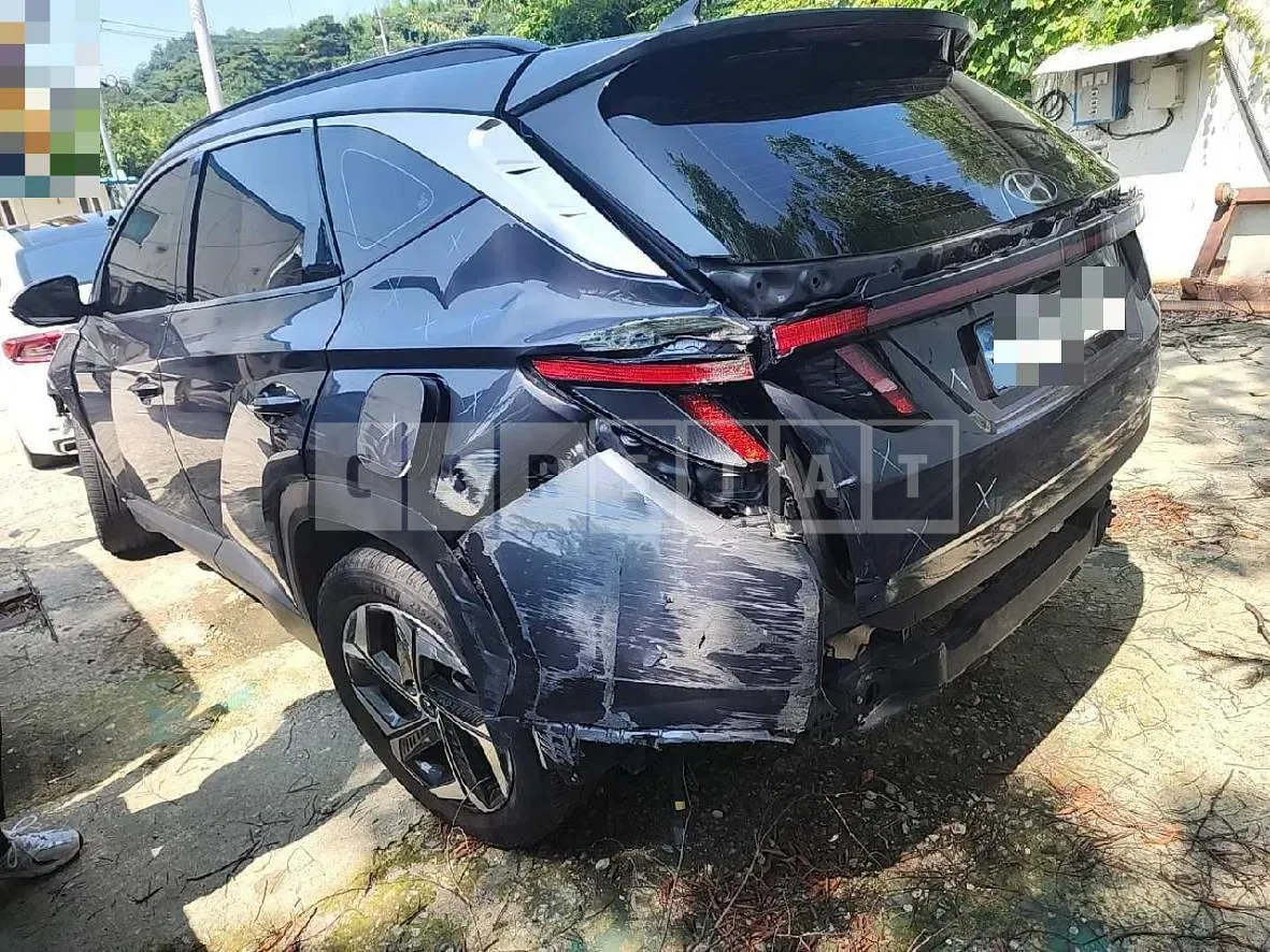 Photo 2 of 8: 2021 Hyundai Tucson Gasoline — Korean insurance auction