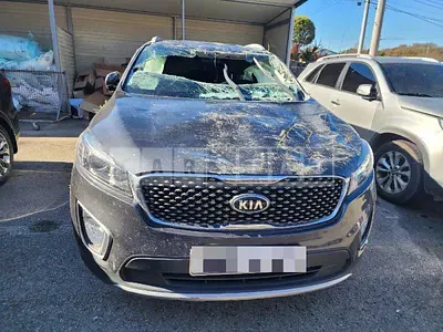 Photo 1 of 22: 2017 Kia Sorento — Korean insurance auction